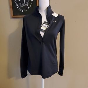 Bnwt womens Under Armour half zip Shirt Size Mediu